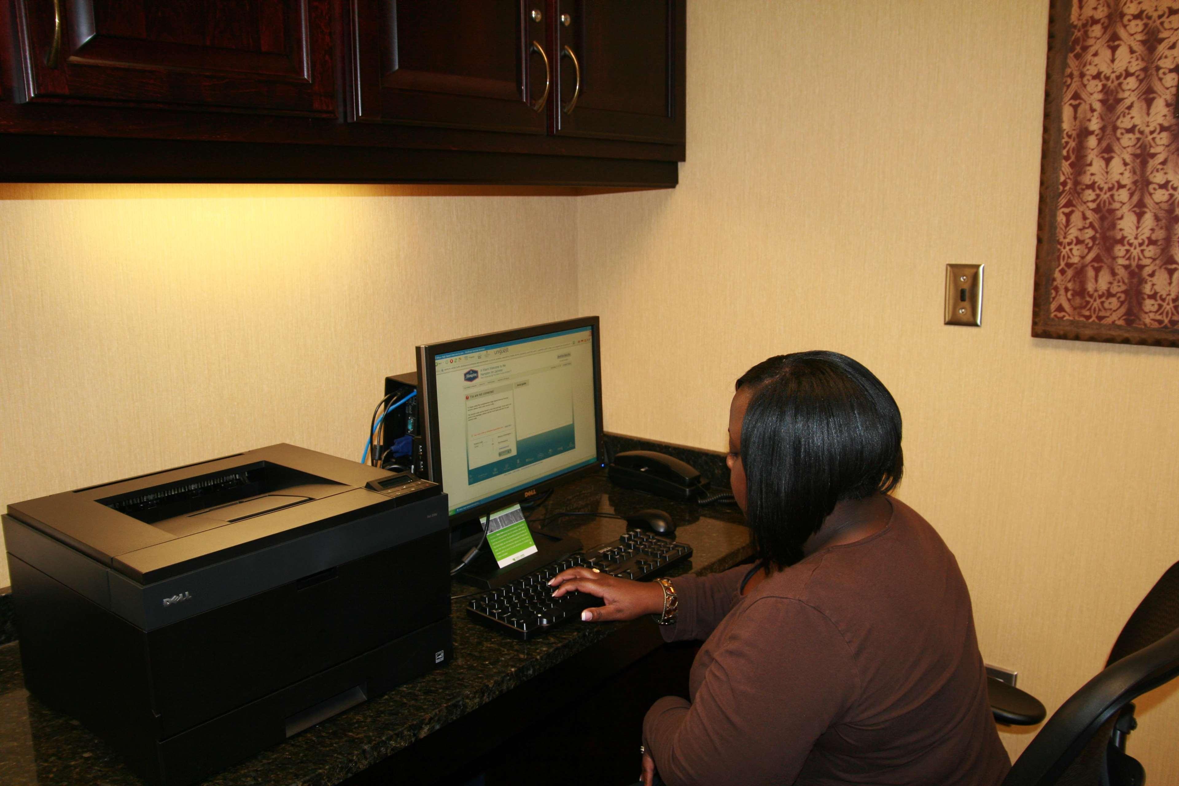 Hampton Inn Jackson-College Avenue Facilities photo