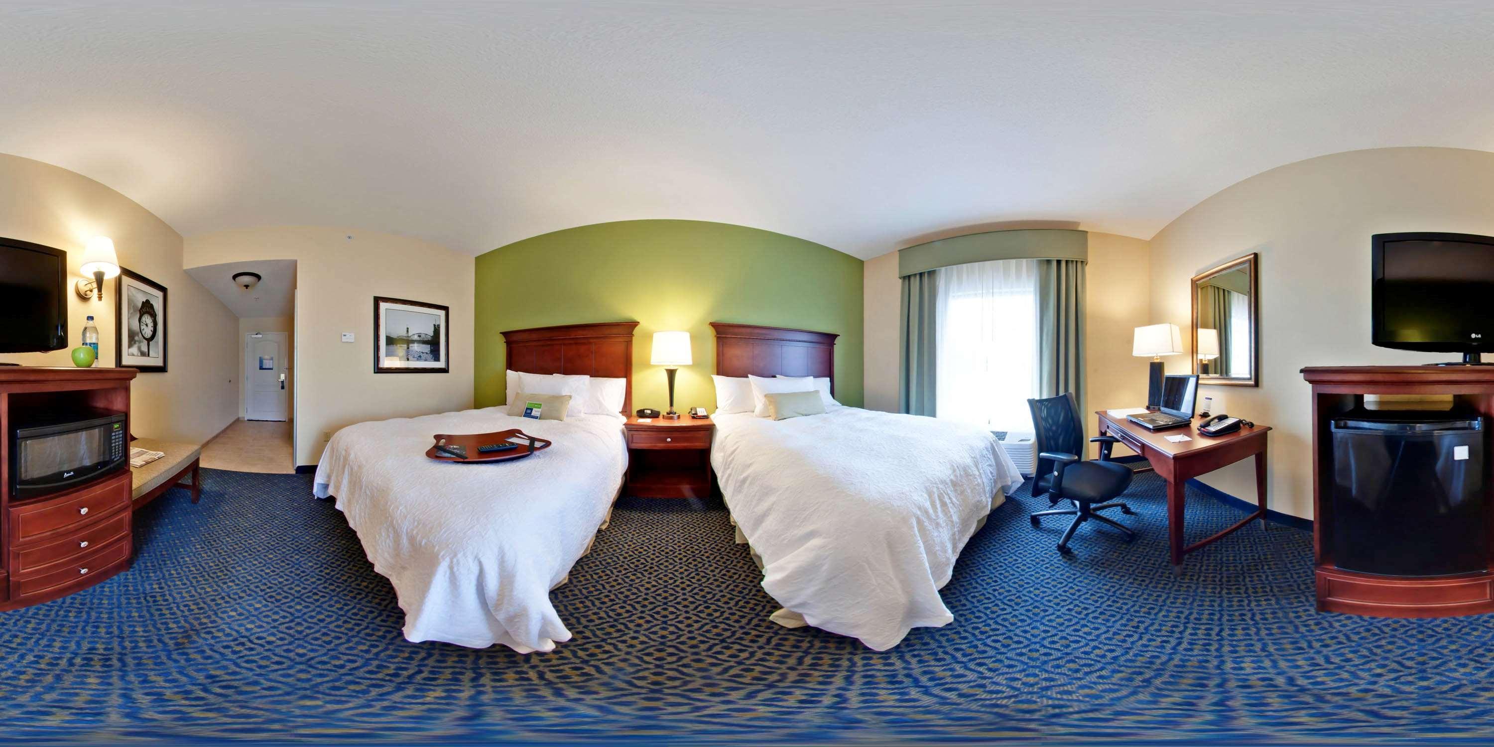Hampton Inn Jackson-College Avenue Exterior photo