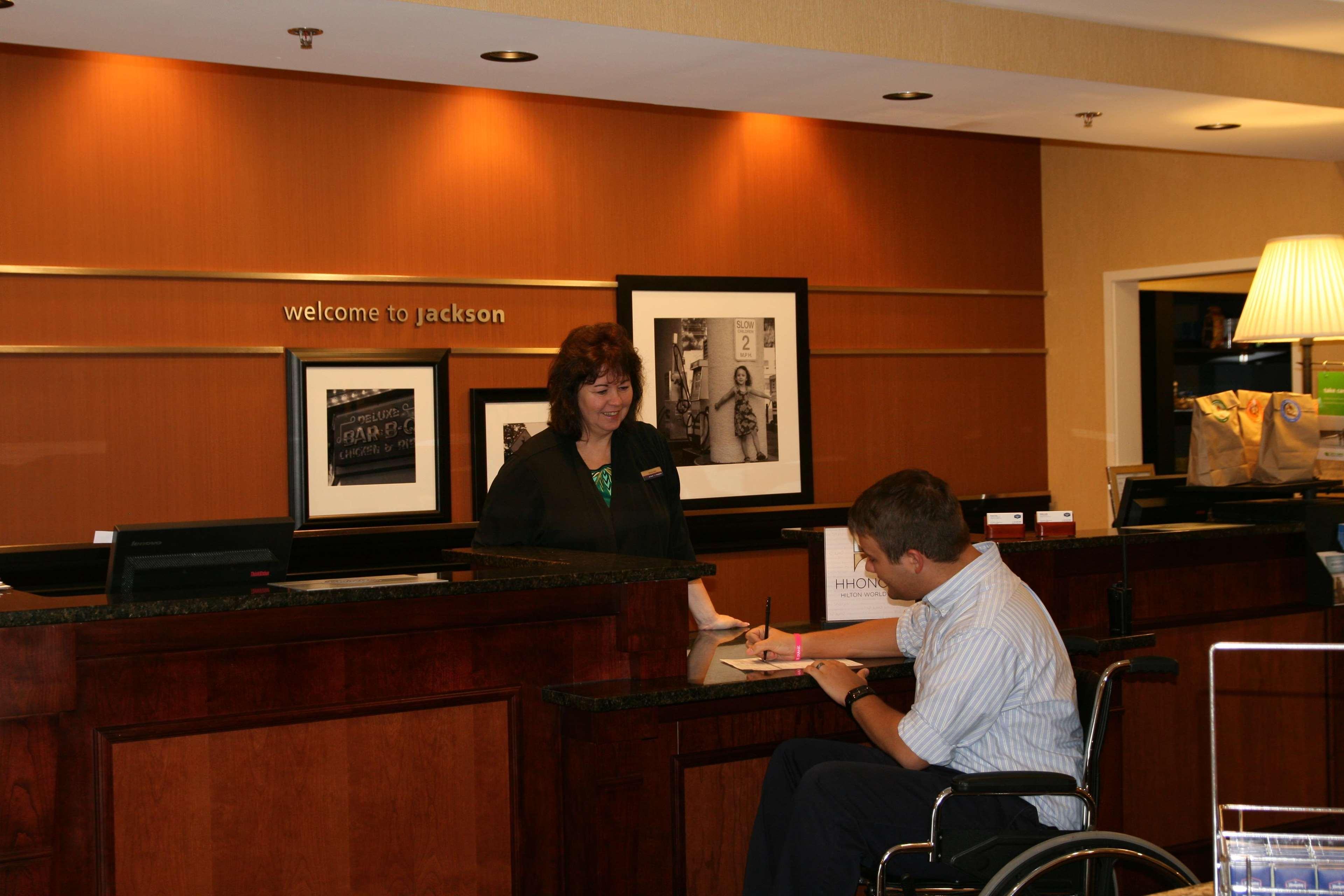 Hampton Inn Jackson-College Avenue Interior photo